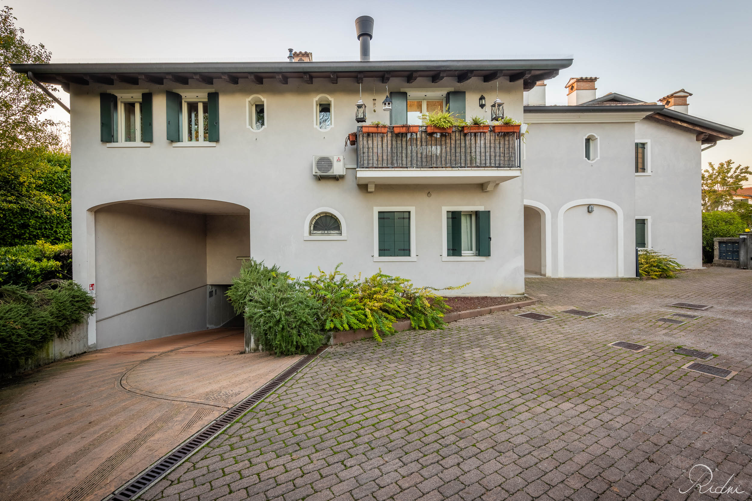 Real estate photograph by Ridni — Veneto, Italy